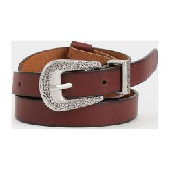 Parfois - Pasek. Brązowe paski Parfois, bez wzorów, z materiału. W wyprzedaży za 29.90 zł.