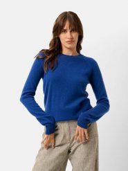 Just Cashmere Kaszmirowy sweter "Helen" w kolorze niebieskim rozmiar: XXL. Niebieskie swetry Just Cashmere, xxl, bez wzorów, z kaszmiru, bez ramiączek. Za 406.57 zł.