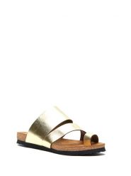 Comfortfusse Skórzane japonki w kolorze złotym rozmiar: 42. Żółte klapki Comfortfüße, bez wzorów, ze skóry, z otwartym noskiem, bez obcasa. Za 239.99 zł.