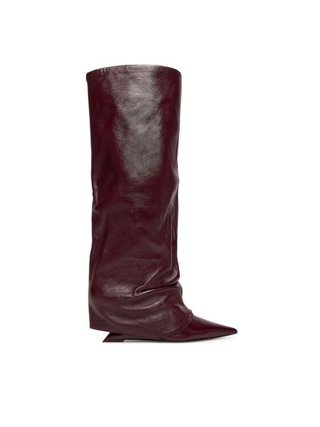 Naked Wolfe Kozaki Stated Bordowy. Czerwone kozaki Naked Wolfe, ze skóry, bez obcasa, na koturnie, bez zapięcia. Za 2,119.00 zł.