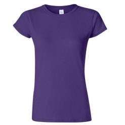 Koszulka Damska Krótki Rękaw Soft Style. Fioletowe bluzki GILDAN, s, bez wzorów, sportowe, bez kołnierzyka, bez ramiączek. Za 29.99 zł.