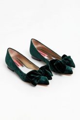 Baleriny welurowe CUSTOMMADE. Baleriny Custommade, bez wzorów, z weluru, bez obcasa. W wyprzedaży za 672.57 zł.