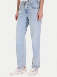 Guess Jeans Jeansy W5BA3O D0027 Niebieski Boyfriend Fit. Niebieskie jeansy Guess Jeans, z aplikacjami. Za 349.99 zł.