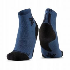Skarpety unisex X-Socks RUN DISCOVER ANKLE MARINE/X BLACK A097. Niebieskie skarpety X Socks, bez wzorów. Za 99.99 zł.