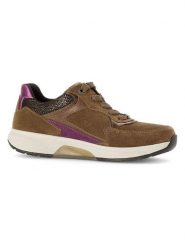 Gabor Sneakersy w kolorze jasnobrązowym rozmiar: 37,5. Brązowe trampki Gabor, bez wzorów, z materiału, bez zapięcia. Za 198.10 zł.