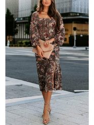 Milan Kiss Sukienka w kolorze brązowym ze wzorem rozmiar: XL. Brązowe sukienki Milan Kiss, na co dzień, xl, bez wzorów, bez kołnierzyka, bez ramiączek, midi, proste. Za 100.99 zł.