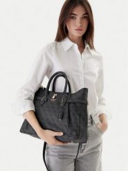 Guess Torebka Yesba HWSG78 33070 Szary. Szare torebki klasyczne Guess, z aplikacjami, ze skóry, bez dodatków. Za 719.99 zł.