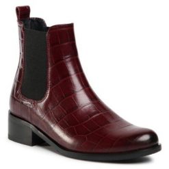 Gino Rossi 8484-05A Bordowy. Czerwone botki Gino Rossi, bez wzorów, ze skóry, bez obcasa, bez zapięcia. Za 349.99 zł.