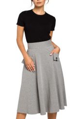 Spódnica rozkloszowana z wysokim stanem i kieszeniami szara. Szare spódnice Sukienki.shop, do pracy, xl, bez wzorów, z bawełny, biznesowe, rozkloszowane. Za 119.00 zł.
