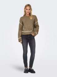 ONLY Sweter "Amanda" w kolorze jasnobrązowym rozmiar: S. Brązowe swetry Only, s, bez wzorów, ze splotem, bez ramiączek. Za 94.95 zł.
