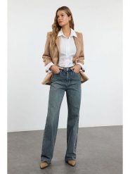 Trendyol Dżinsy - Comfort fit - w kolorze niebieskim rozmiar: 34. Niebieskie jeansy Trendyol, bez wzorów, z podwyższonym stanem. Za 101.23 zł.