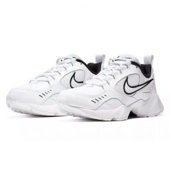 Buty Sportowe Damskie Nike Air Heights. Białe obuwie sportowe Nike, bez zapięcia, na fitness i siłownię. Za 360.80 zł.