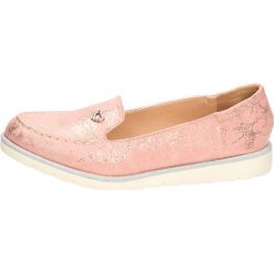 Różowe mokasyny, buty damskie VICES 7141-20. Baleriny vices. W wyprzedaży za 40.00 zł.