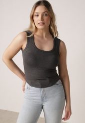 Szary Dopasowany Top Bez Rękawów z Wiskozy z Kwadratowym Dekoltem Madu. Szare topy Born2be, m, bez wzorów, z jeansu, bez kołnierzyka, bez ramiączek. Za 59.99 zł.