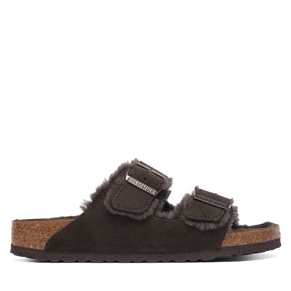 Klapki Birkenstock. Brązowe klapki Birkenstock, bez wzorów, bez obcasa. Za 749.99 zł.