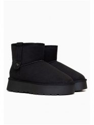 ISLAND BOOT Botki zimowe "Christie" w kolorze czarnym rozmiar: 37. Czarne botki Island Boot, na zimę, bez wzorów, z materiału, bez obcasa, bez zapięcia. Za 203.45 zł.