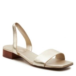 Sandały Aldo. Żółte sandały Aldo, bez wzorów, bez obcasa, na płaskiej podeszwie, bez zapięcia. Za 219.99 zł.