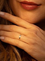 L instant d Or Złoty pierścionek "Fiancée" rozmiar: 62. Żółte pierścionki L instant d Or, złote. Za 453.95 zł.