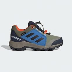 Buty Terrex GORE-TEX Hiking. Czarne trekkingi Adidas, z gore-texu, wspinaczkowe. Za 439.00 zł.