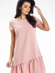Sukienka Model A644 Powder Pink - awama. Różowe sukienki Awama, na lato, l, bez wzorów, z elastanu, z asymetrycznym kołnierzem, bez ramiączek, mini, asymetryczne. Za 247.31 zł.