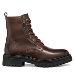 Trapery Geox. Czerwone trapery i śniegowce Geox. Za 589.99 zł.