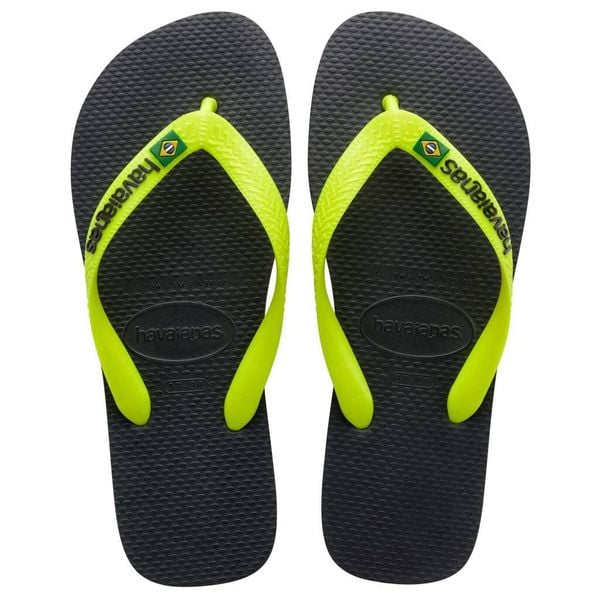 Klapki Havaianas Model 4110850 Kolor Czarny. Czarne klapki Havaianas, bez wzorów, z gumy, bez obcasa. Za 154.99 zł.