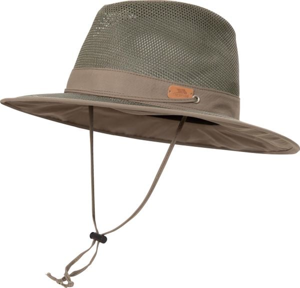 Trespass Classified – unisex kapelusz siateczkowy w kolorze khaki. Zielone kapelusze Trespass, bez wzorów, z meshu. Za 97.65 zł.