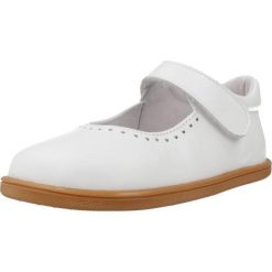 Sandały BLANDITOS DELHIBD Biały. Białe sandały BLANDITOS BY CRIO'S, bez wzorów, ze skóry, bez obcasa, bez zapięcia. Za 229.99 zł.