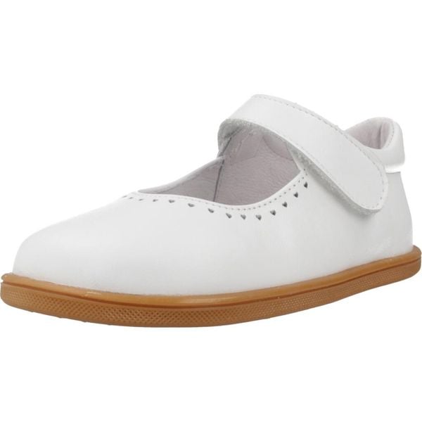 Sandały BLANDITOS DELHIBD Biały. Białe sandały BLANDITOS BY CRIO'S, bez wzorów, ze skóry, bez obcasa, bez zapięcia. Za 229.99 zł.