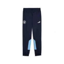 Spodnie dresowe Manchester City 2024/25. Niebieskie spodnie sportowe Puma, bez wzorów, z dresówki, do piłki nożnej. W wyprzedaży za 232.00 zł.