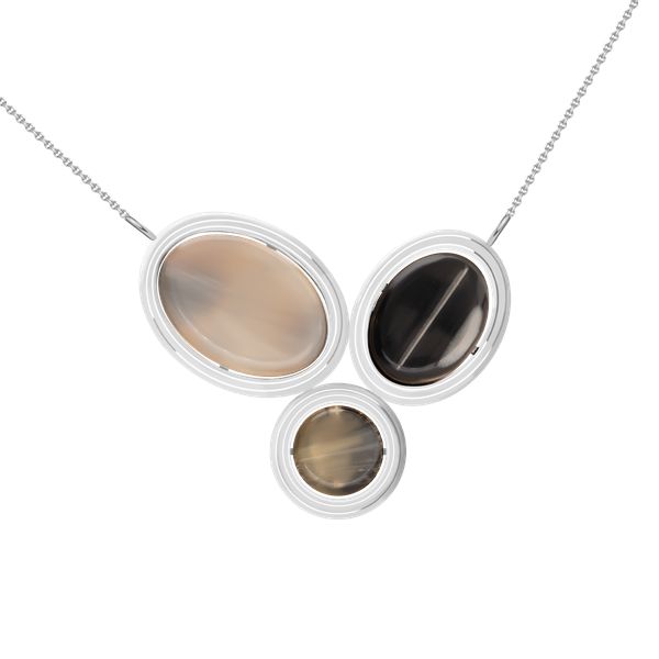 Naszyjnik Reverso posrebrzany. Czarne naszyjniki Lilou, posrebrzane. Za 239.00 zł.