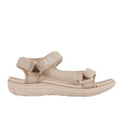 Sandały damskie Lee Cooper LCW-25-34-3560LA beżowy. Brązowe sandały bez wzorów, z otwartym noskiem, bez obcasa, bez zapięcia. W wyprzedaży za 135.57 zł.
