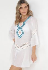Biała Sukienka Tunika z Szydełkowym Zdobieniem Astrik. Białe sukienki Born2be, z aplikacjami, bez kołnierzyka, bez ramiączek, mini. Za 39.99 zł.