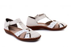 RIEKER M1655-61 beige, sandały damskie. Brązowe sandały Rieker, bez wzorów, bez obcasa, bez zapięcia. Za 329.90 zł.
