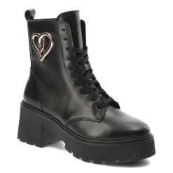 Czarne Botki Armodo Damskie Buty Na Obcasie. Czarne botki Armodo, bez wzorów, z materiału, bez obcasa, na obcasie, bez zapięcia. Za 349.00 zł.