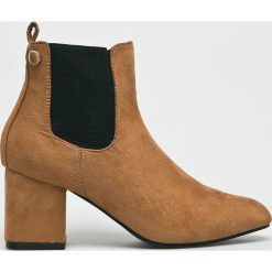 Answear - Botki Heritage. Brązowe botki ANSWEAR, bez wzorów, z materiału, bez obcasa, na obcasie, bez zapięcia. W wyprzedaży za 89.90 zł.