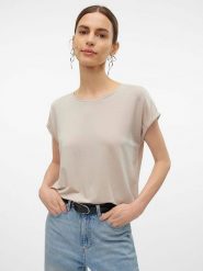 Vero Moda Koszulka w kolorze kremowym rozmiar: XXL. Brązowe bluzki Vero Moda, xxl, bez wzorów, bez kołnierzyka, bez ramiączek. Za 61.60 zł.