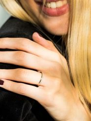 CARATELLI Złoty pierścionek "Alliance Divine" z diamentami rozmiar: 58. Żółte pierścionki CARATELLI, z diamentem, złote. Za 1,144.99 zł.