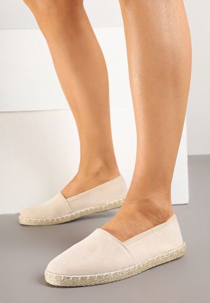 Beżowe Espadryle Vices na Podeszwie z Plecionki Sesaniela. Brązowe espadryle Born2be, bez wzorów, z jeansu, bez obcasa, na płaskiej podeszwie, bez zapięcia. Za 49.99 zł.