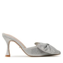 Klapki DeeZee. Brązowe klapki DeeZee, bez wzorów, bez obcasa. Za 149.99 zł.