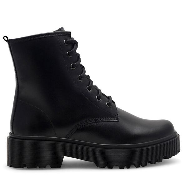 Trzewiki Lasocki. Czarne botki Lasocki, bez wzorów, bez obcasa, na płaskiej podeszwie, bez zapięcia. Za 249.99 zł.