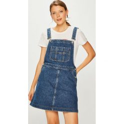 Tommy Jeans - Sukienka. Niebieskie sukienki Tommy Jeans, na co dzień, s, bez wzorów, z bawełny, casualowe, bez kołnierzyka, bez ramiączek, mini, proste. W wyprzedaży za 399.90 zł.