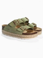 BACKSUN Skórzane klapki "Vada" w kolorze khaki rozmiar: 38. Brązowe klapki Backsun, bez wzorów, z otwartym noskiem, bez obcasa. Za 228.92 zł.