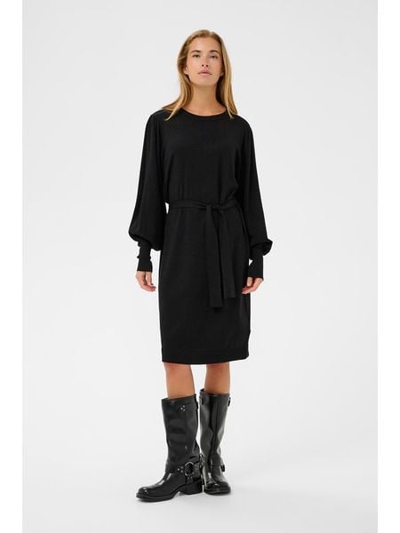 Kaffe Sukienka dzianinowa w kolorze czarnym rozmiar: XS. Czarne sukienki Kaffe, xs, bez wzorów, z dzianiny, bez kołnierzyka, bez ramiączek, midi. Za 175.26 zł.
