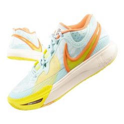 Buty sportowe do koszykówki unisex Nike Kyrie 8. Obuwie sportowe Nike, bez zapięcia, do koszykówki. Za 369.00 zł.