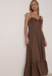 Brązowa Bawełniana Sukienka o Rozkloszowanym Kroju na Wiązanych Ramiączkach Milalisa. Brązowe sukienki Born2be, na co dzień, m, bez wzorów, z bawełny, klasyczne, bez kołnierzyka, bez ramiączek, maxi, gorsetowe. Za 169.99 zł.