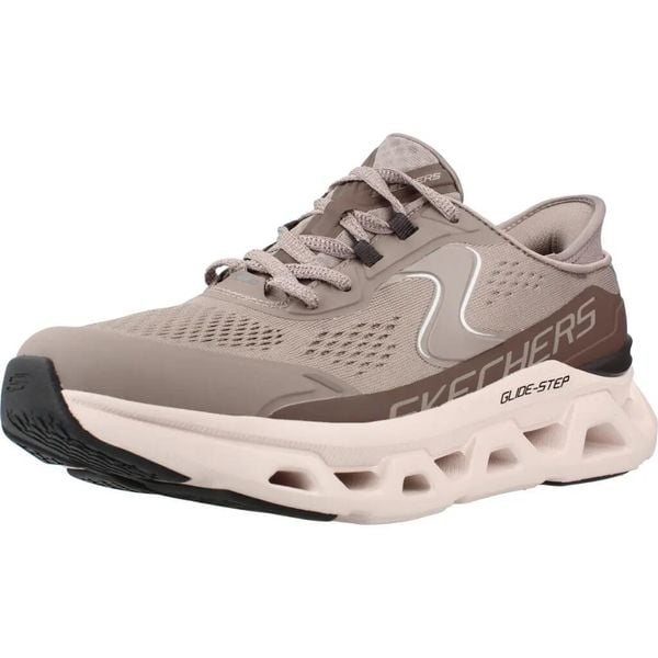 Buty SKECHERS 150510S Brązowy. Brązowe trekkingi Skechers, z syntetyku, na fitness i siłownię. Za 447.99 zł.