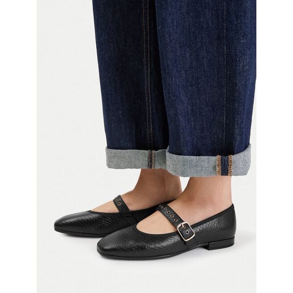 Baleriny Lasocki. Czarne baleriny Lasocki, bez wzorów, bez obcasa. Za 199.99 zł.
