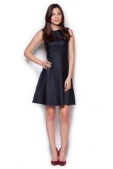 Czarna Skromna Rozkloszowana Sukienka bez Rękawów. Czarne sukienki Figl, s, bez wzorów, z elastanu, bez kołnierzyka, bez ramiączek, rozkloszowane. Za 259.00 zł.
