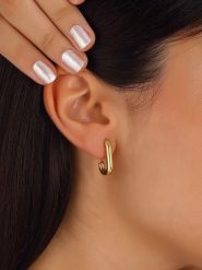 Nakkash Pozłacane kolczyki rozmiar: onesize. Żółte kolczyki Nakkash, pozłacane. Za 52.42 zł.